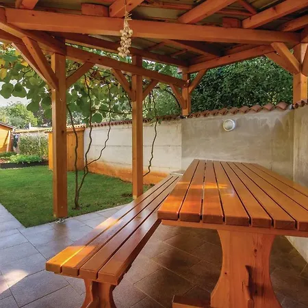 Three-bedroom Holiday In *